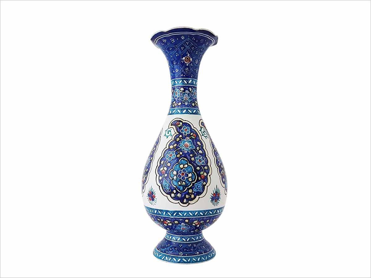 Close-up of a 16 cm Minakari Decorative Table Vase showcasing intricate Persian designs and flawless artistry.