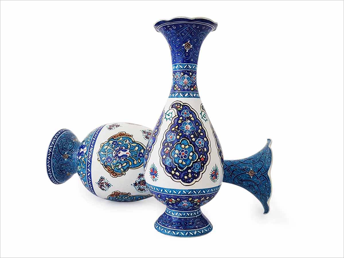 Close-up of a 16 cm Minakari Decorative Table Vase showcasing intricate Persian designs and flawless artistry.