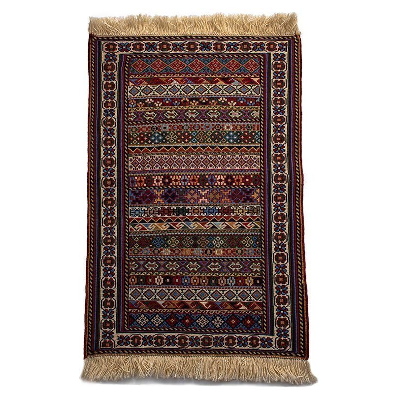 Persian Rug Completely Made By Hand. Size 90cm × 60cm. Geometric Pattern.
