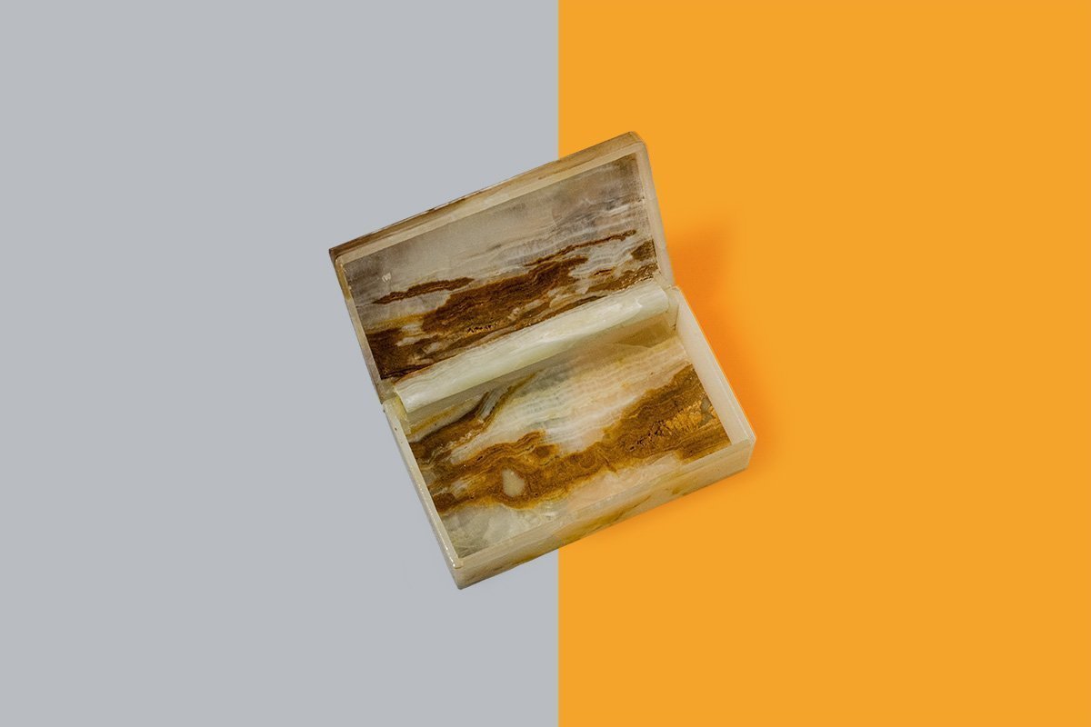 Marble Jewellery Box Is Masterfully Decorative With Persian Gilding. The Design Features One Of The Most Iconic Tourists Attraction In Isfahan City.