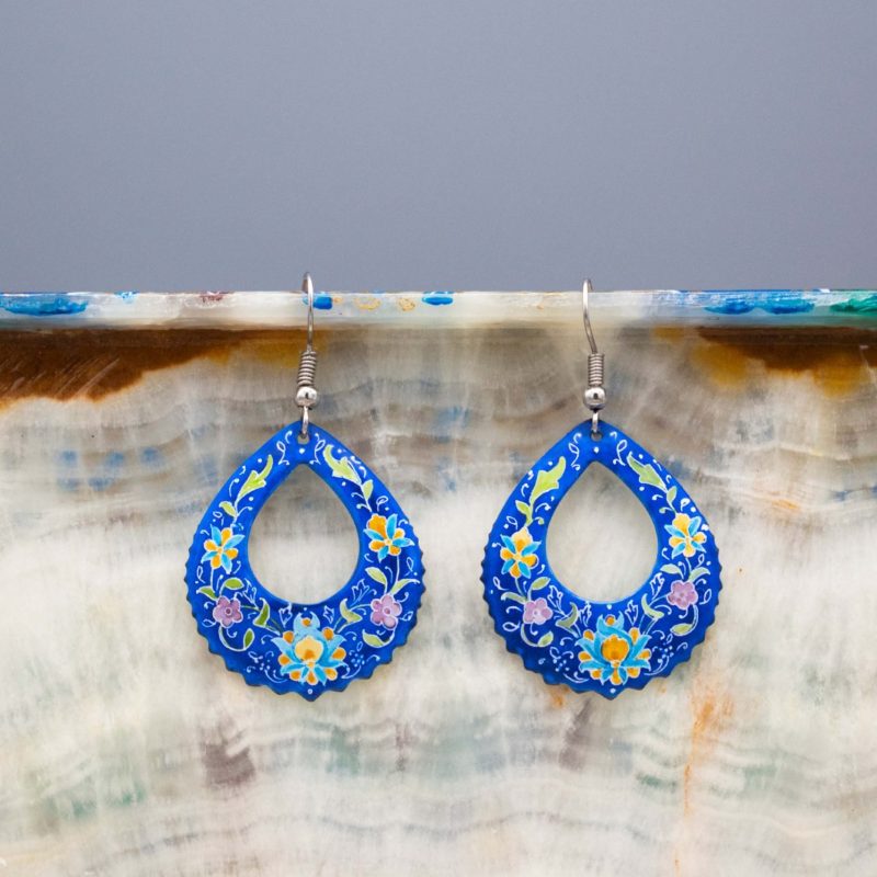 Front view of a drop eye-shaped Persian enamel earring with Islimi floral design hand-painted on enamelled copper body and silver hook.