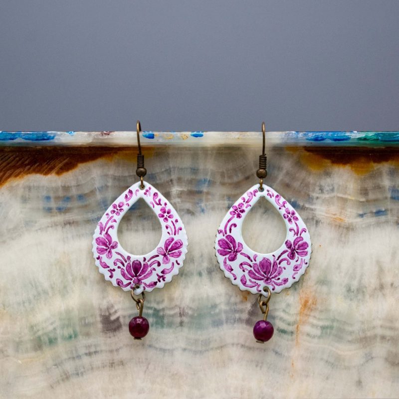 Front view of Persian Enamel Watercolour Painting Earrings, featuring enamelled copper body, hand-painted Persian pattern, and white and purple colours.